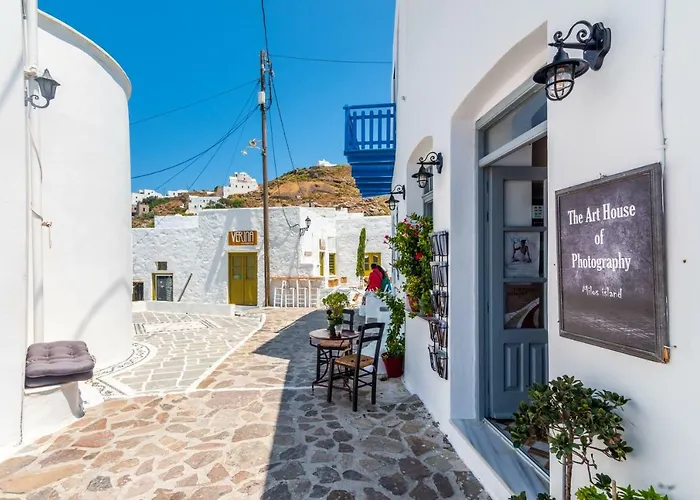 Sunset Nest * Plaka (Milos)